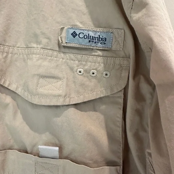 Columbia Men's Lightweight Tan and Blue fishing shirts - Picture 10 of 11